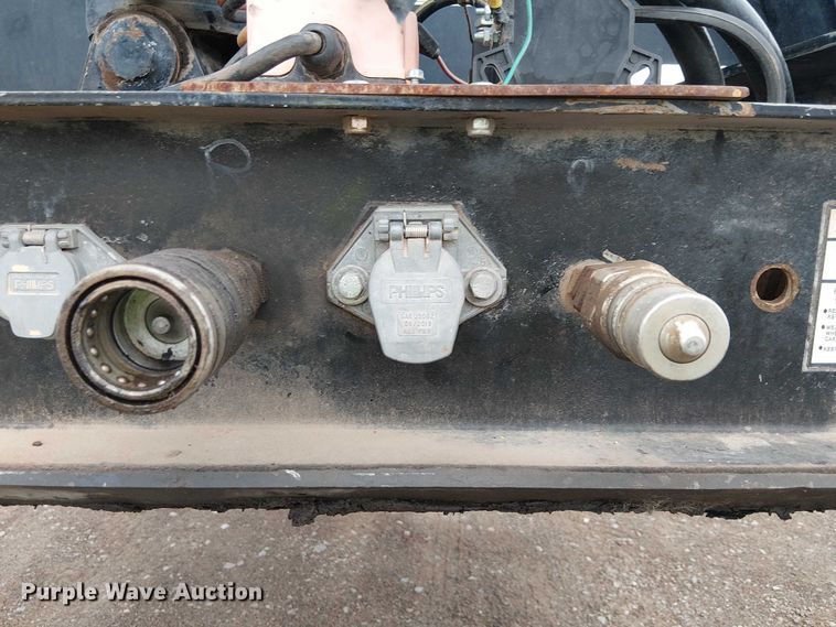 image for item EE5221 2016 Side Dump Ind. DS39BAH1R2R11 side dump trailer