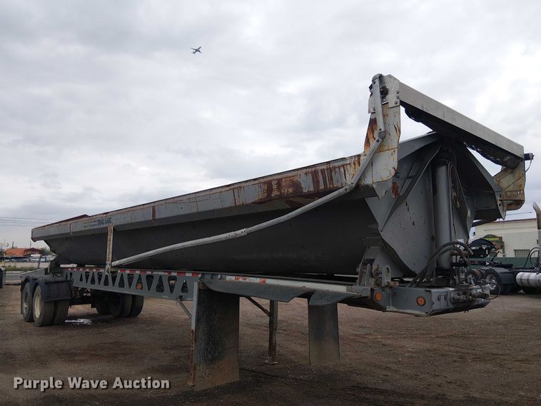 image for item EE5222 2002 Trail King Industries side dump trailer