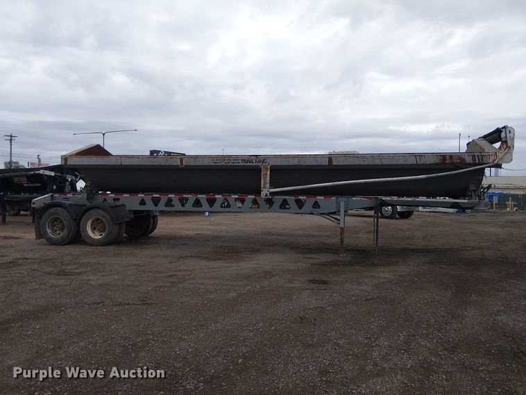 image for item EE5222 2002 Trail King Industries side dump trailer