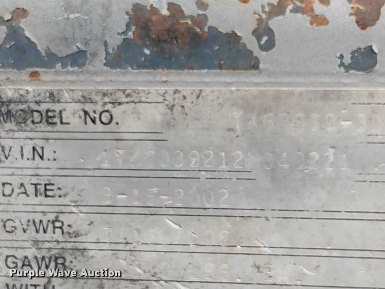 image for item EE5222 2002 Trail King Industries side dump trailer