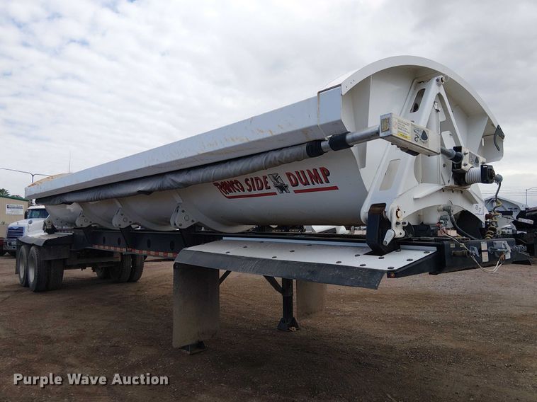 image for item EE5223 2021 Ranco side dump trailer