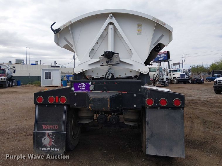 image for item EE5223 2021 Ranco side dump trailer