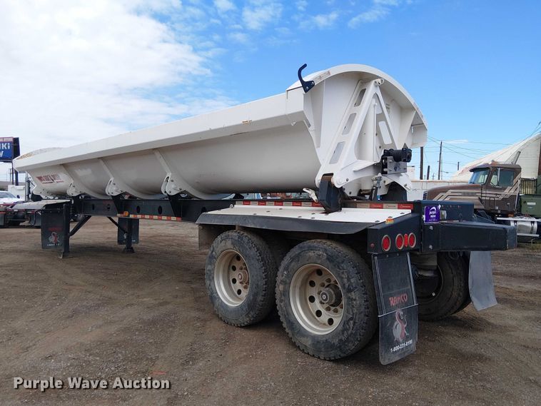 image for item EE5223 2021 Ranco side dump trailer
