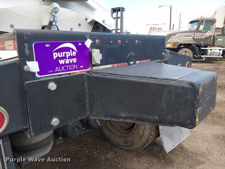 image for item EE5223 2021 Ranco side dump trailer