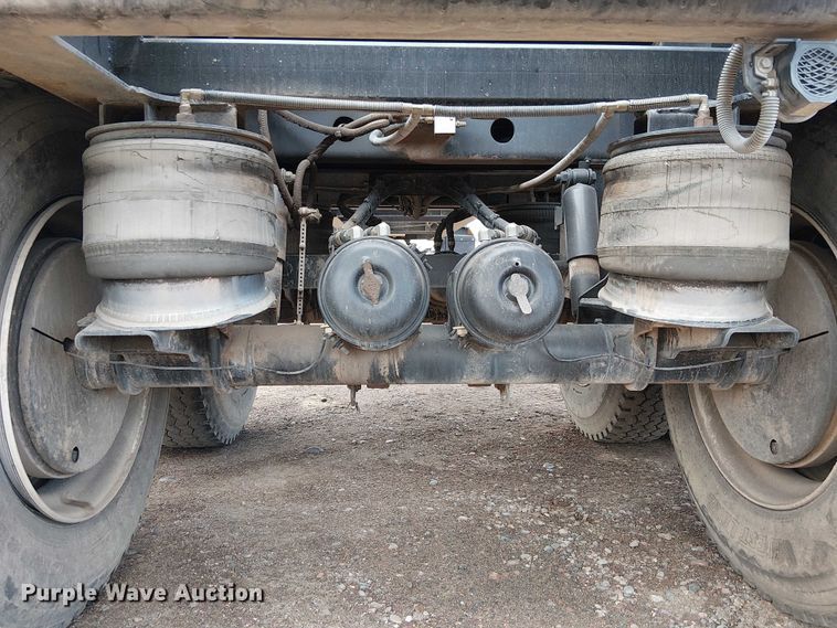 image for item EE5223 2021 Ranco side dump trailer