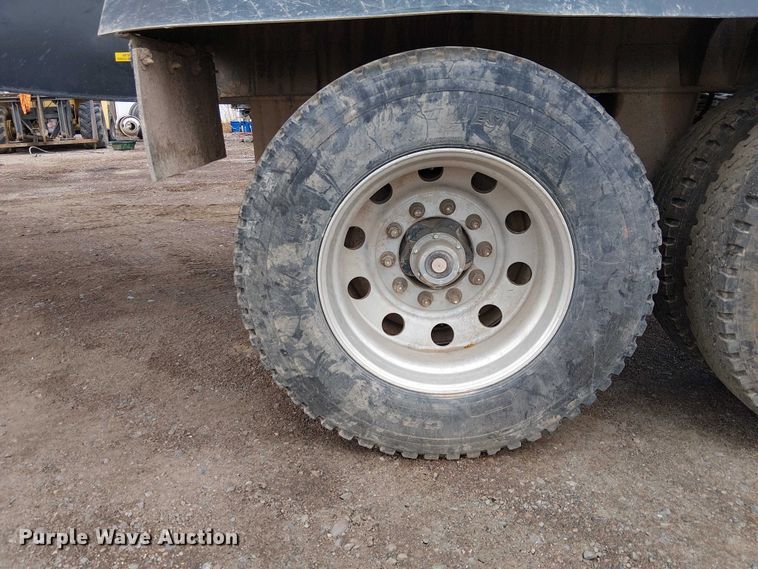 image for item EE5223 2021 Ranco side dump trailer