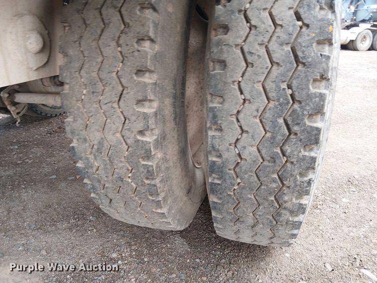 image for item EE5223 2021 Ranco side dump trailer