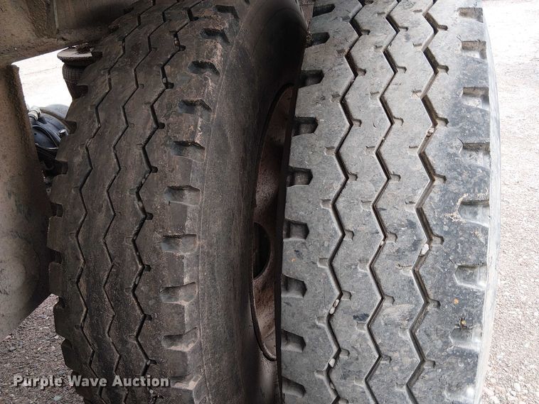 image for item EE5223 2021 Ranco side dump trailer