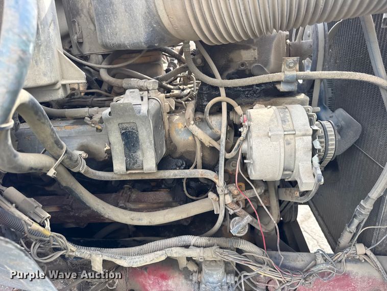 image for item EF2224 1984 Ford FT8000 water truck