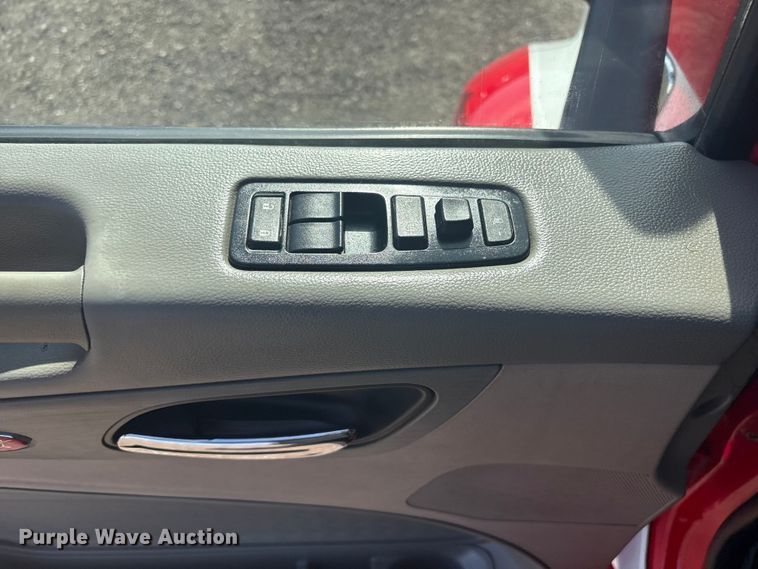 image for item EG8865 2019 Peterbilt 579 semi truck