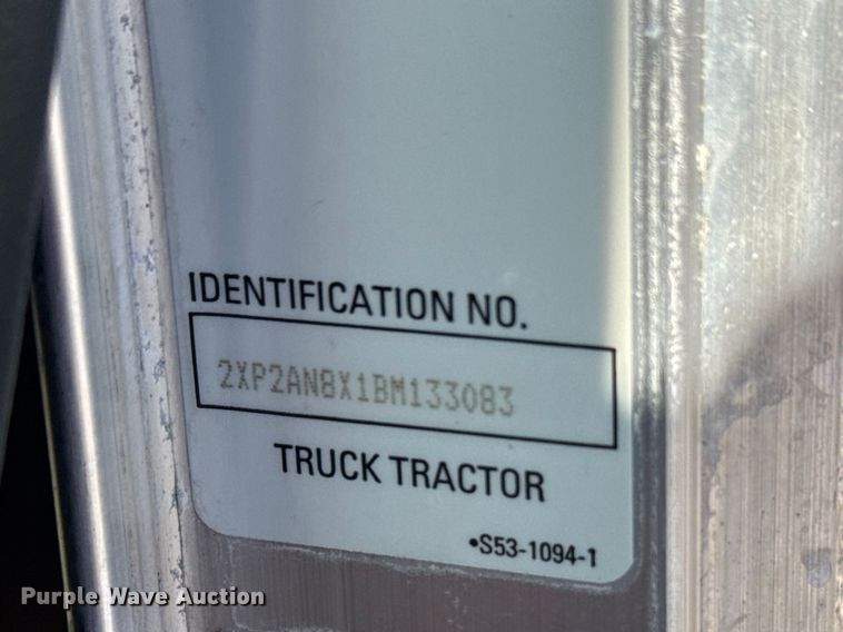 image for item EG8885 2011 Peterbilt 337 semi truck