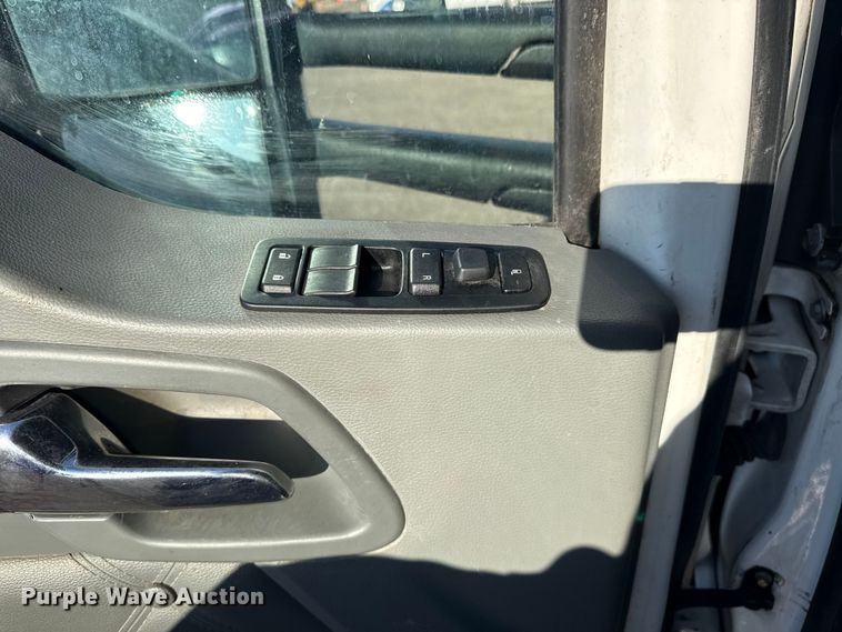 image for item EG8897 2016 Kenworth T880 semi truck