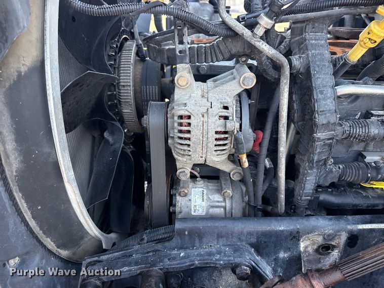 image for item EG8897 2016 Kenworth T880 semi truck