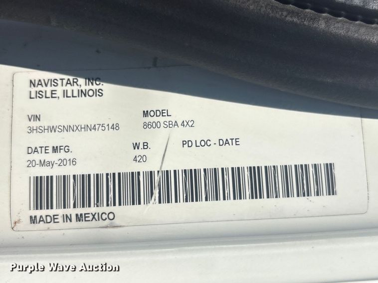 image for item EG8911 2017 International 8600 SBA semi truck