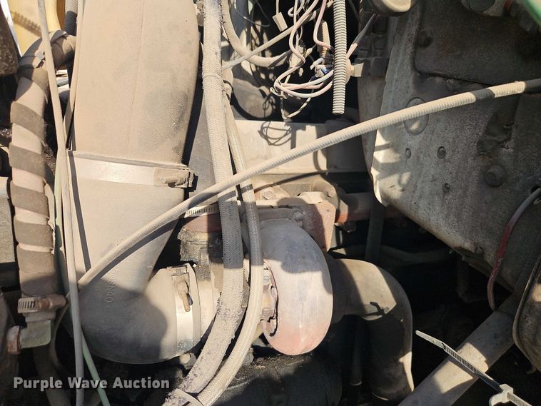 image for item EO7123 1988 Ford LN8000 truck cab and chassis