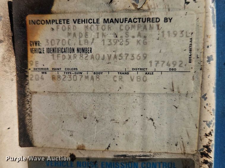 image for item EO7123 1988 Ford LN8000 truck cab and chassis