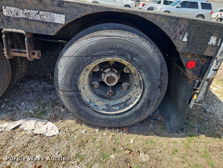 image for item EO7136 1973 Transcraft EDTH-40-56 drop deck equipment trailer