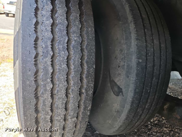 image for item EO7136 1973 Transcraft EDTH-40-56 drop deck equipment trailer