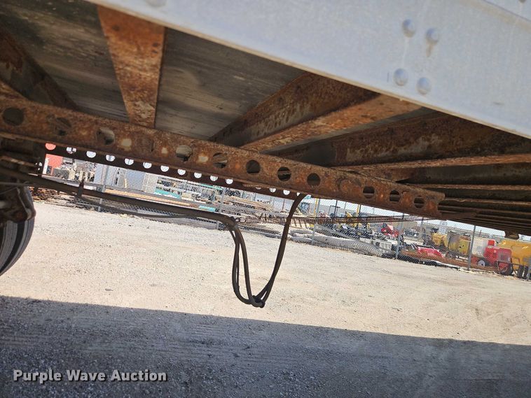 image for item EO7137 1998 Trailmobile dry van trailer