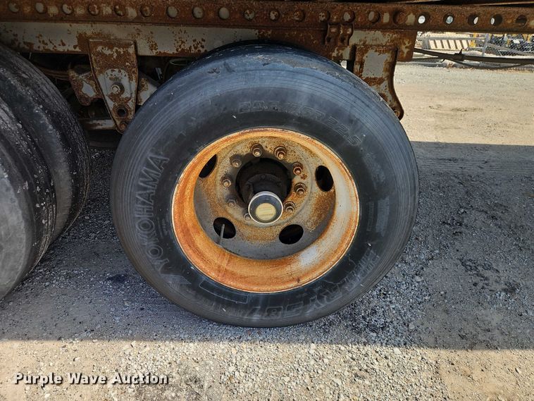 image for item EO7137 1998 Trailmobile dry van trailer