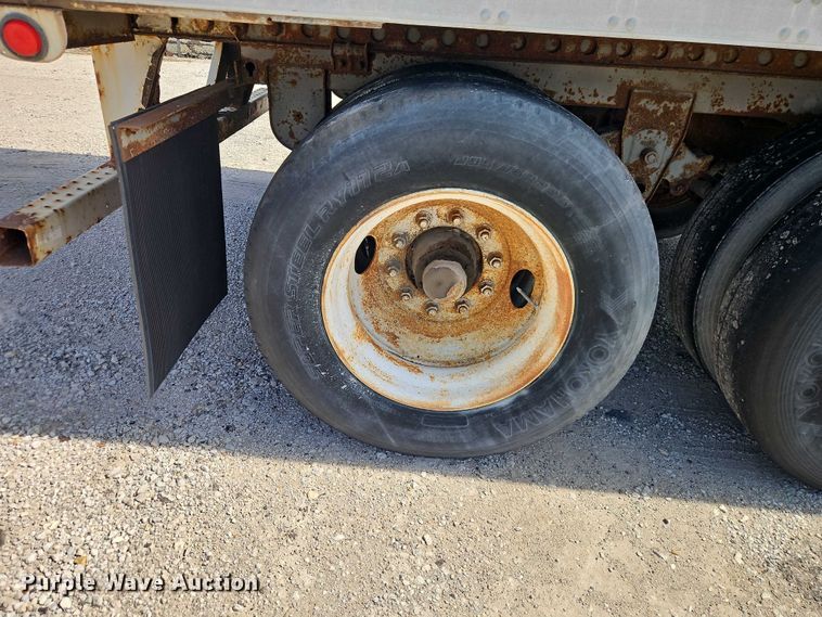image for item EO7137 1998 Trailmobile dry van trailer
