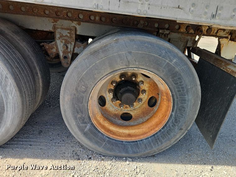 image for item EO7137 1998 Trailmobile dry van trailer