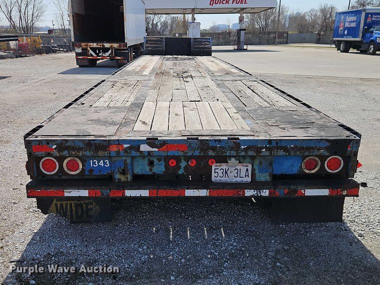 image for item EO7138 2001 Trail King TK70LCS-482 drop deck equipment trailer