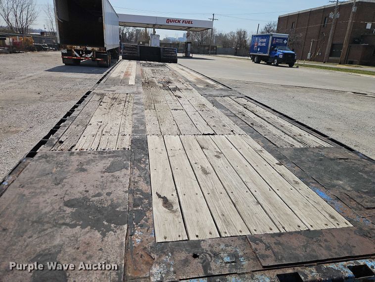 image for item EO7138 2001 Trail King TK70LCS-482 drop deck equipment trailer
