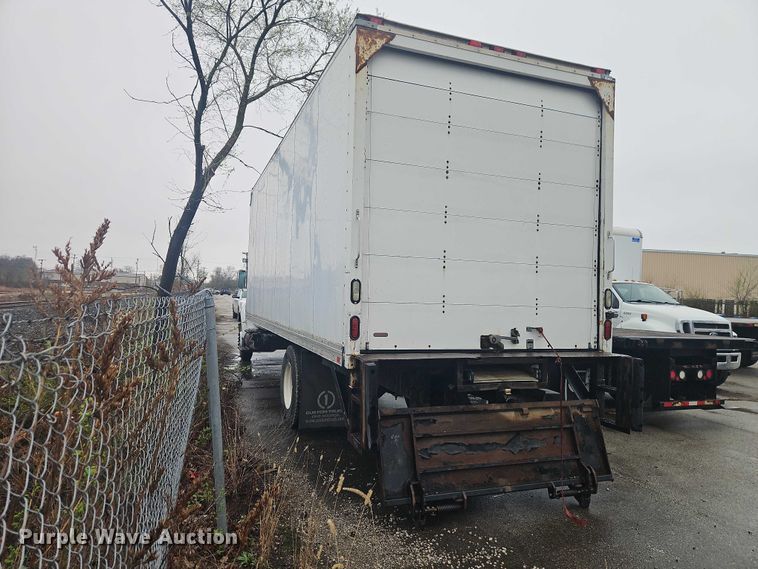 image for item EO7189 2013 Ford F750 box truck