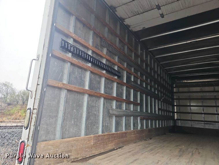 image for item EO7189 2013 Ford F750 box truck