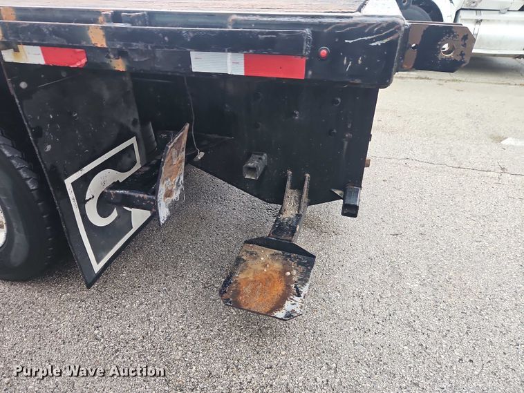 image for item EO7190 2016 Freightliner Business Class M2 flatbed truck