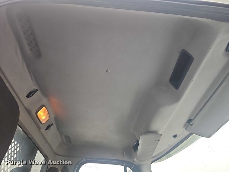 image for item EO7190 2016 Freightliner Business Class M2 flatbed truck