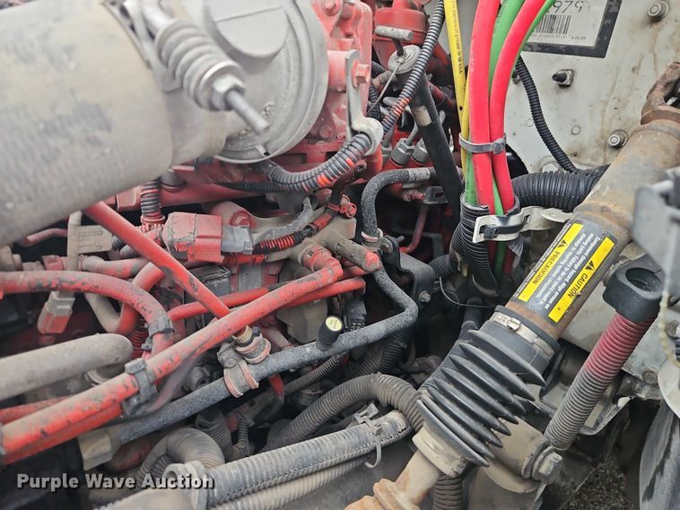 image for item EO7190 2016 Freightliner Business Class M2 flatbed truck