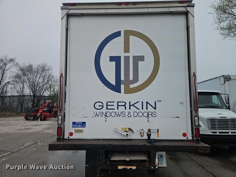 image for item EO7192 2015 Ford F750 Super Duty box truck