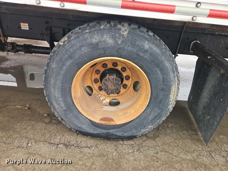 image for item EO7192 2015 Ford F750 Super Duty box truck