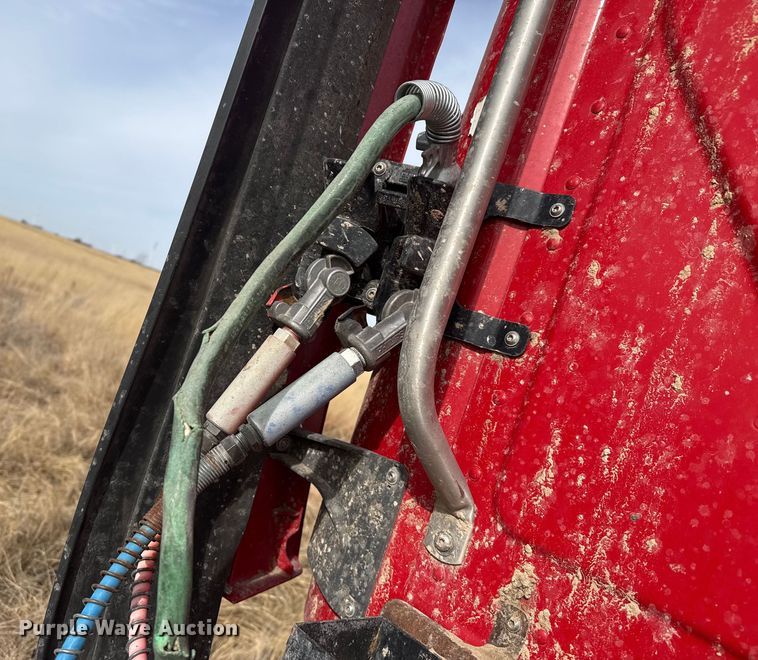 image for item EP2849 2015 Freightliner Cascadia semi truck