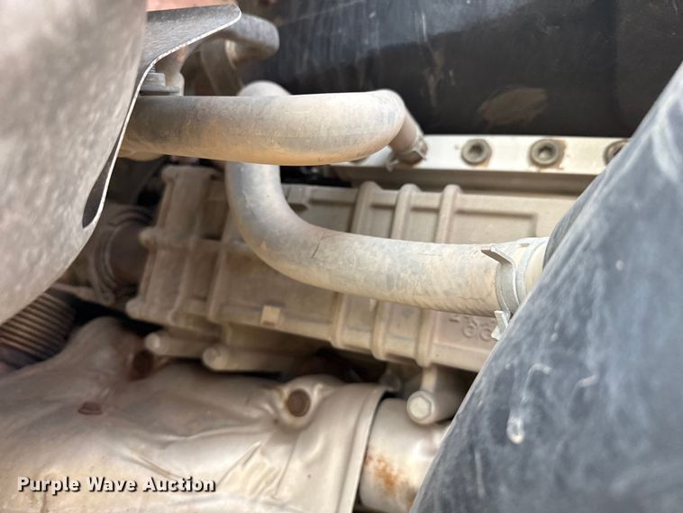 image for item EP2849 2015 Freightliner Cascadia semi truck