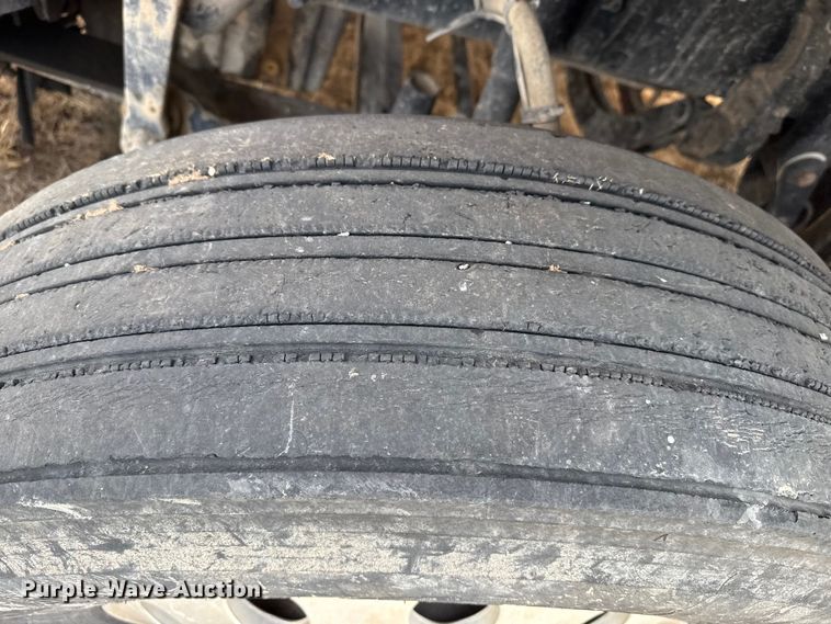 image for item EP2849 2015 Freightliner Cascadia semi truck