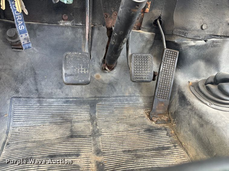 image for item ER7523 1968 Ford 600  