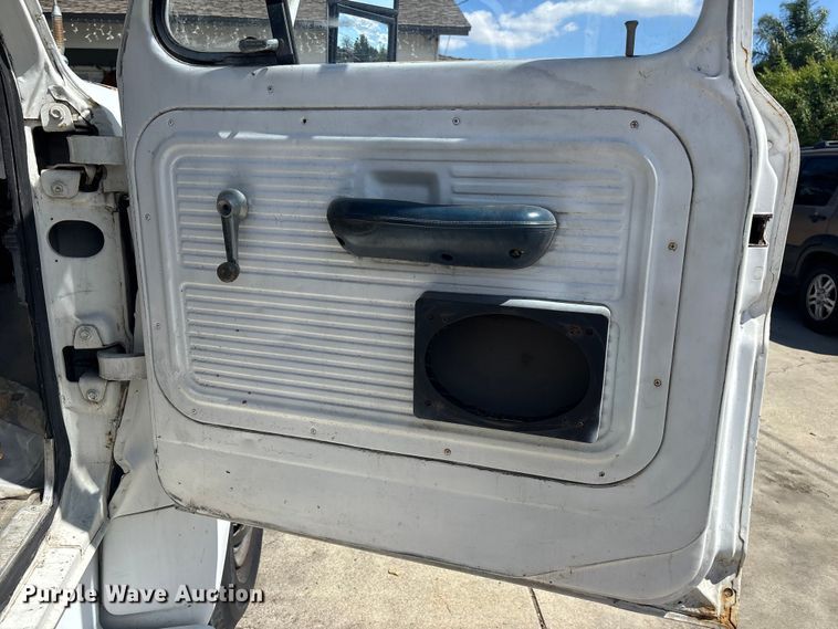 image for item ER7523 1968 Ford 600  