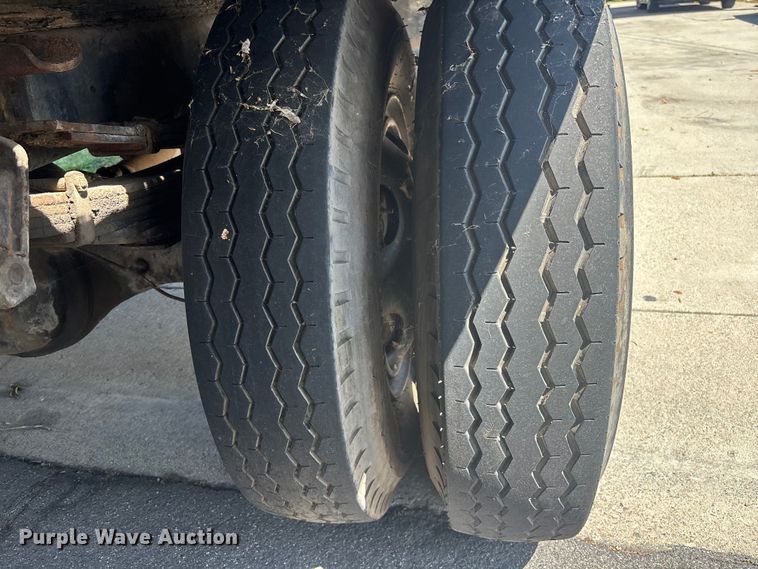 image for item ER7523 1968 Ford 600  