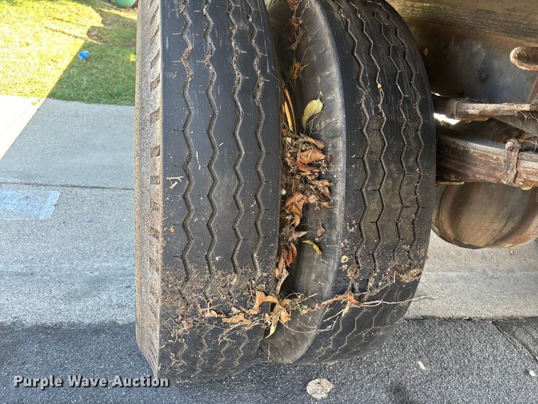 image for item ER7523 1968 Ford 600  