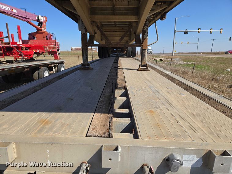 image for item ET1437 Raven's Metal Products 144856 flatbed trailer