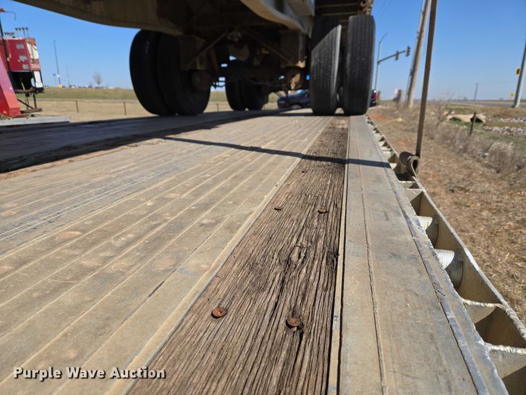 image for item ET1437 Raven's Metal Products 144856 flatbed trailer