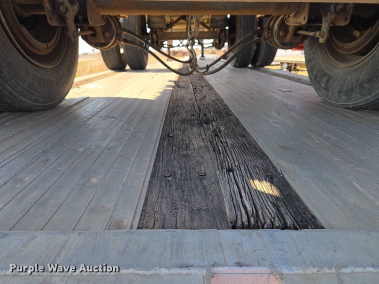 image for item ET1437 Raven's Metal Products 144856 flatbed trailer