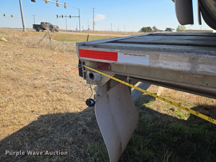 image for item ET1437 Raven's Metal Products 144856 flatbed trailer