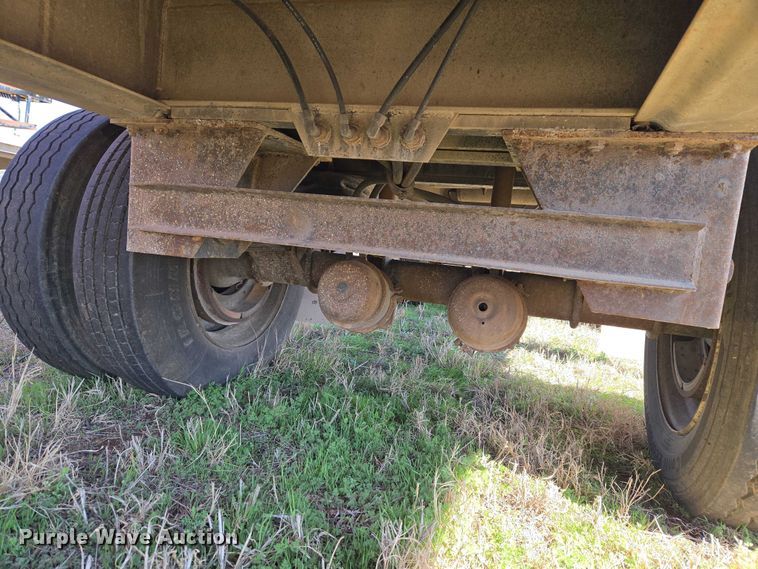 image for item ET1437 Raven's Metal Products 144856 flatbed trailer