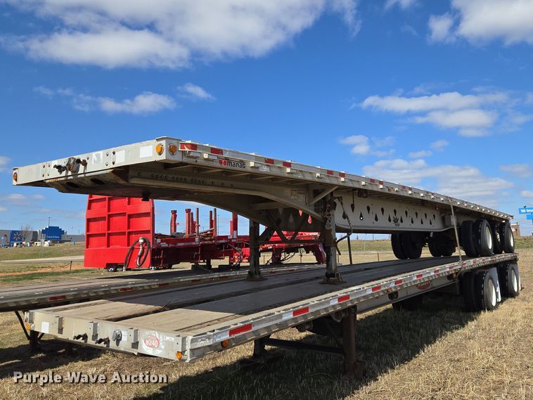 image for item ET1438 2007 Manac flatbed trailer