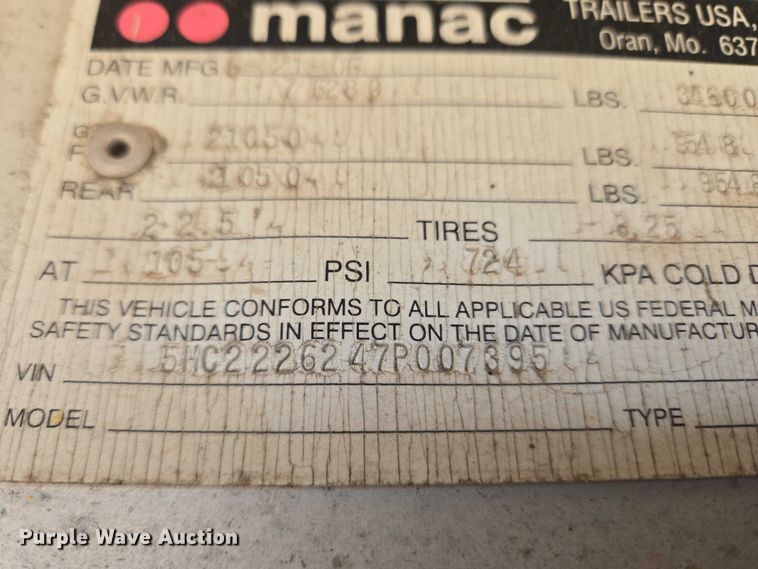 image for item ET1438 2007 Manac flatbed trailer