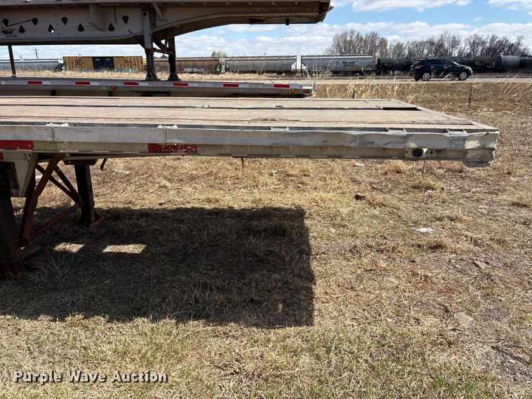 image for item ET1440 1986 Ravens flatbed trailer
